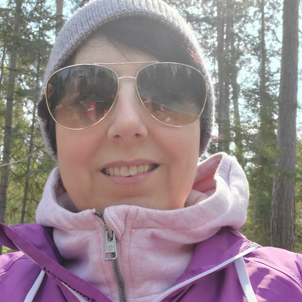 Meet your Posher, Christina
